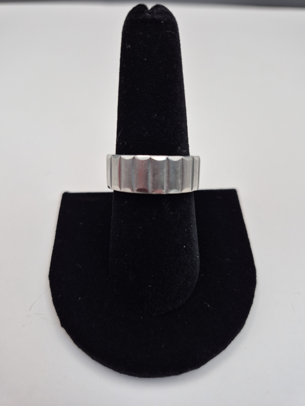 EDFORCE Silver Textured Band Ring